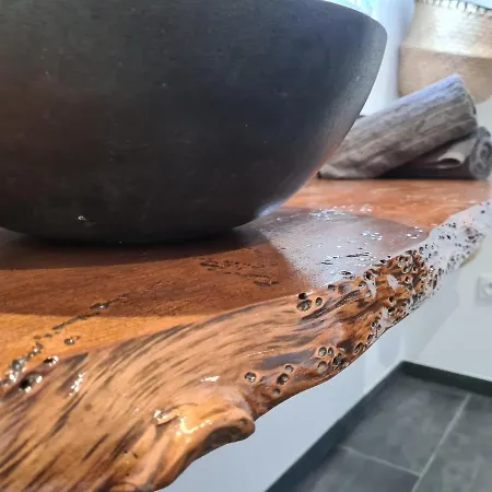 A Gravona Apartment *